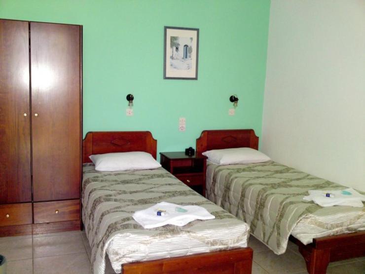 Kolitsani View Hotel Иос Хора Екстериор снимка