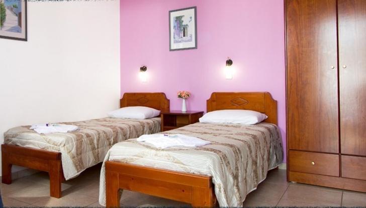 Kolitsani View Hotel Иос Хора Стая снимка