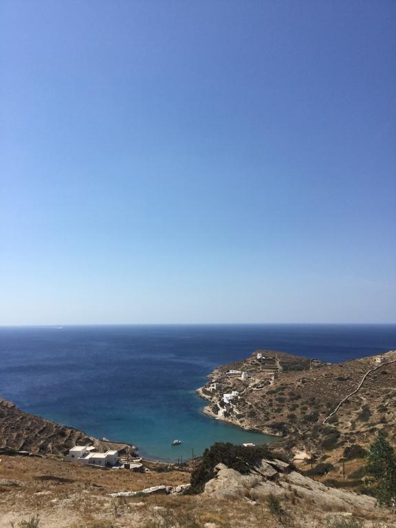 Kolitsani View Hotel Иос Хора Екстериор снимка