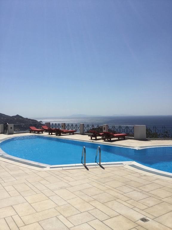 Kolitsani View Hotel Иос Хора Екстериор снимка